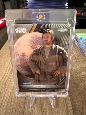 Topps Star Wars Chrome Owen Lars Card - 38/99